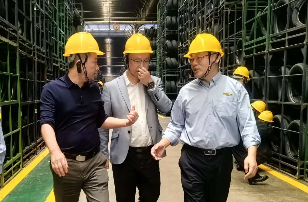 741e468ae4a54d1a823e6c41a232b147