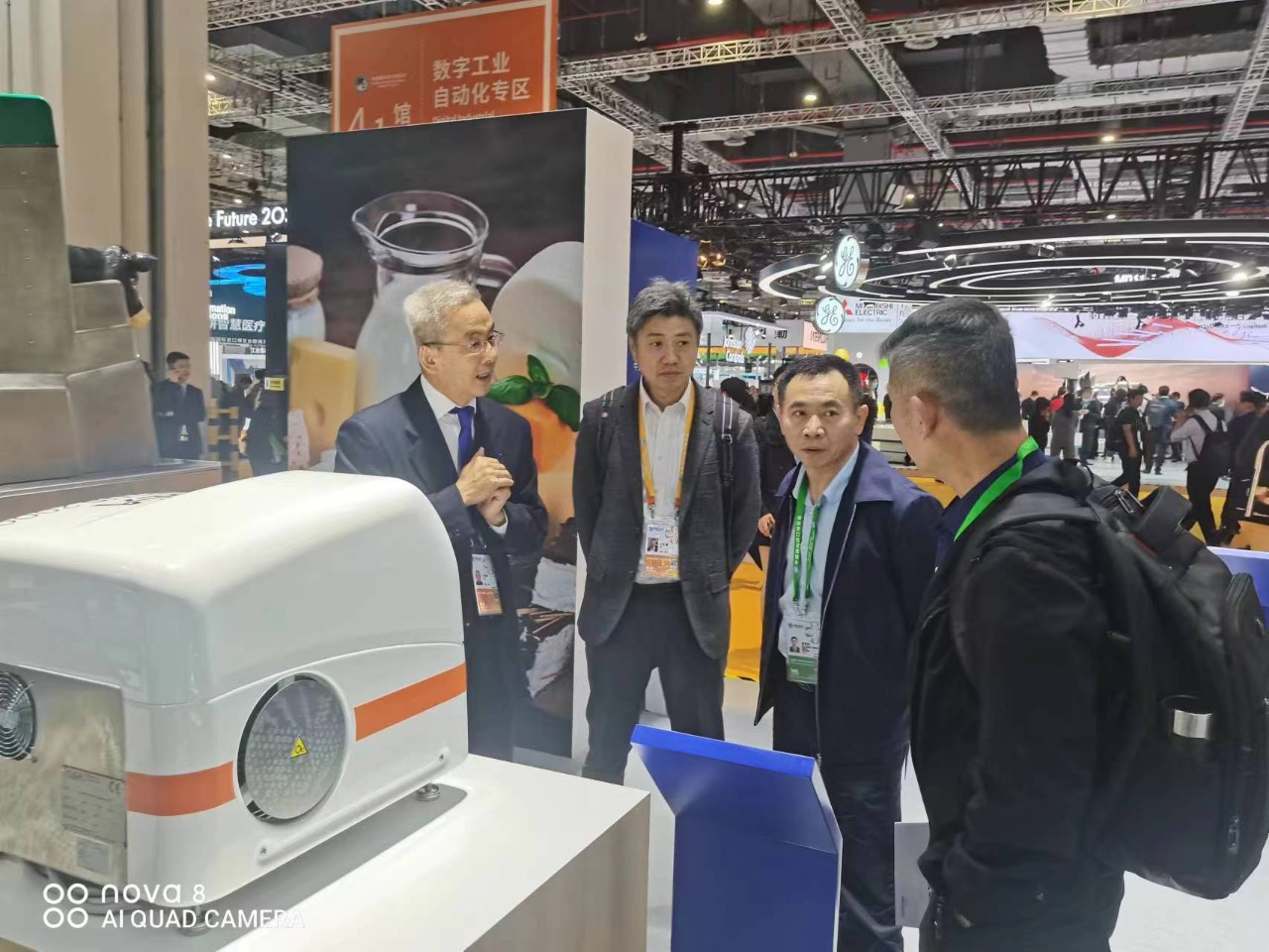 d43fcd1f09404de4a6e73c8de20c4cd6